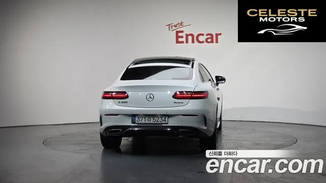 MERCEDES BENZ E-Classe W213 E450 4MATIC Coupé 2021 — photo 3 sur 20