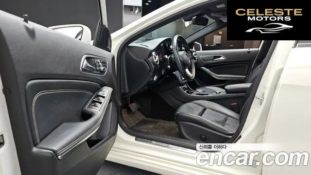 MERCEDES BENZ A-Classe W176 A200 2018 — photo 10 sur 20