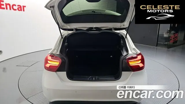 MERCEDES BENZ A-Classe W176 A200 2018 — photo 20 sur 20