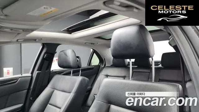 MERCEDES BENZ E-Classe W212 E350 2013 — photo 17 sur 20