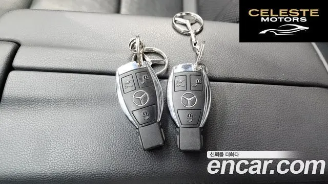 MERCEDES BENZ E-Classe W212 E350 2013 — photo 19 sur 20