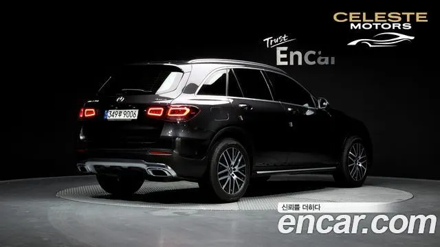 MERCEDES BENZ GLC-Classe X253 GLC220 d 4MATIC 2022 — photo 2 sur 20