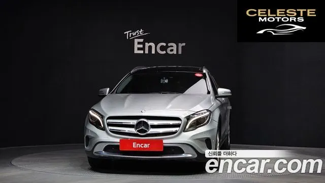 MERCEDES BENZ GLA-Classe X156 GLA200 CDI 2015 — photo 3 sur 24