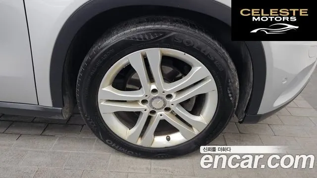 MERCEDES BENZ GLA-Classe X156 GLA200 CDI 2015 — photo 5 sur 24