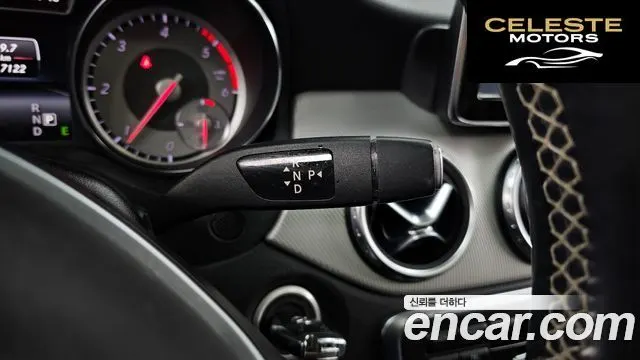 MERCEDES BENZ GLA-Classe X156 GLA200 CDI 2015 — photo 8 sur 24
