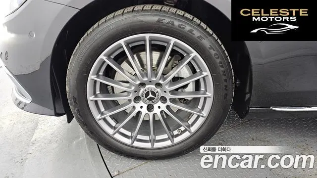 MERCEDES BENZ E-Classe W213 E250 Exclusive 2021 — photo 5 sur 26