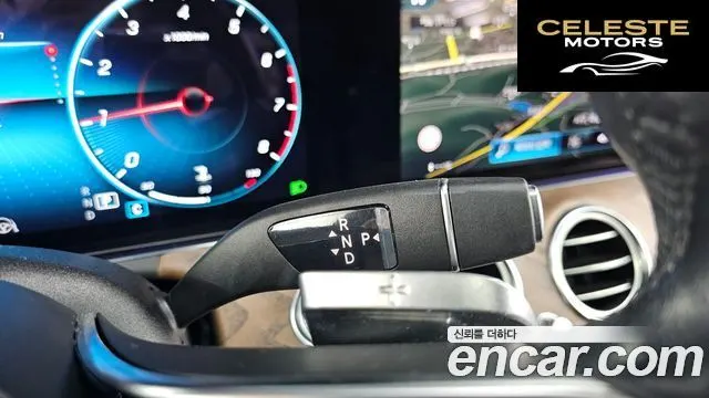 MERCEDES BENZ E-Classe W213 E250 Exclusive 2021 — photo 9 sur 26