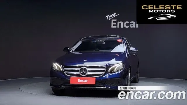 MERCEDES BENZ E-Classe W213 E300 Avantgarde 2019 — photo 3 sur 20