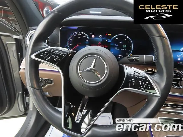 MERCEDES BENZ E-Classe W213 E300e 4MATIC Exclusive 2021 — photo 8 sur 26