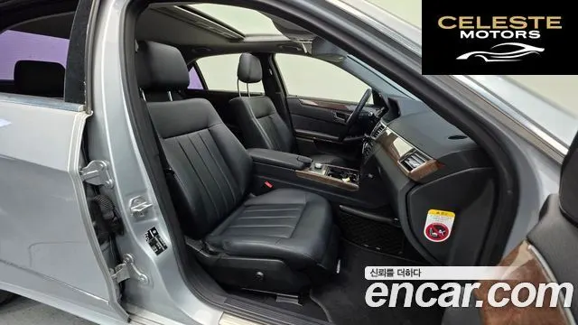MERCEDES BENZ E-Classe W212 E300 2011 — photo 10 sur 20