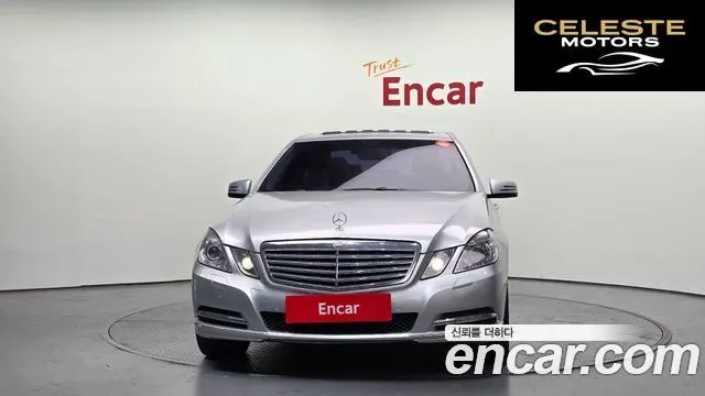 MERCEDES BENZ E-Classe W212 E300 2011 — photo 3 sur 20