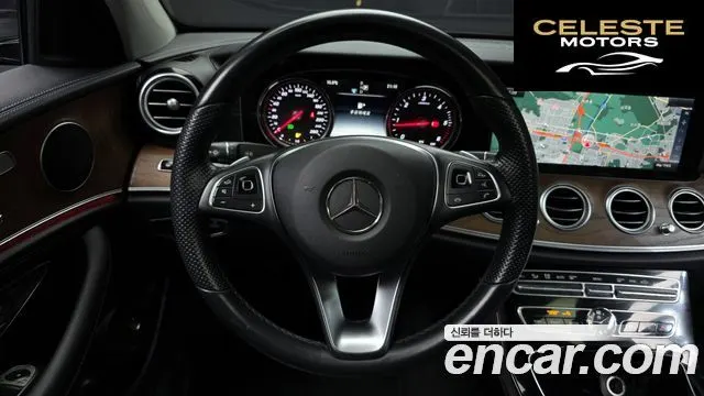 MERCEDES BENZ E-Classe W213 E220d Exclusive 2017 — photo 13 sur 20