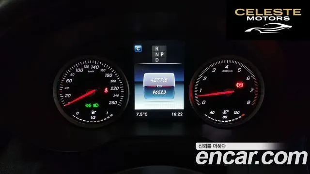 MERCEDES BENZ GLC-Classe X253 GLC300 4MATIC 2019 — photo 8 sur 26
