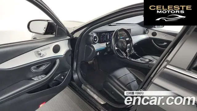 MERCEDES BENZ E-Classe W213 E250 Avantgarde 2021 — photo 10 sur 20