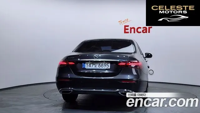 MERCEDES BENZ E-Classe W213 E250 Avantgarde 2021 — photo 4 sur 20