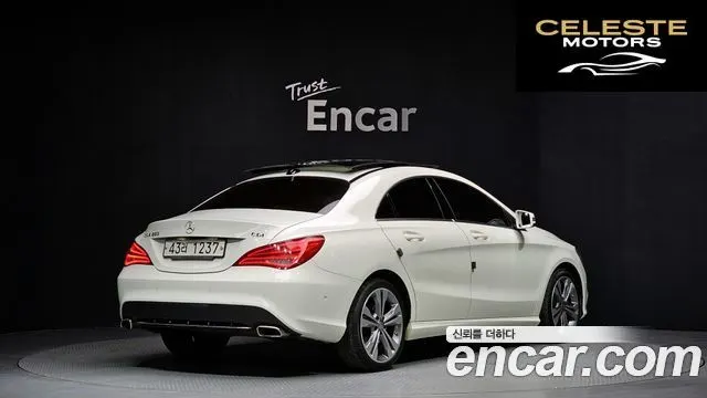 MERCEDES BENZ CLA-Classe C117 CLA200 CDI 2015 — photo 2 sur 20