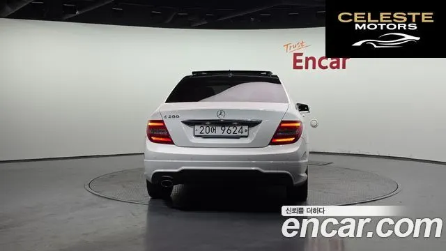 MERCEDES BENZ C-Classe W204 C200 CGI Avantgarde 2012 — photo 4 sur 20
