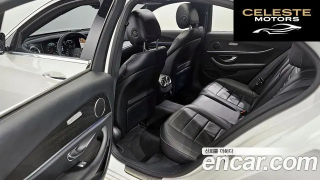 MERCEDES BENZ E-Classe W213 E250 Avantgarde 2022 — photo 10 sur 20