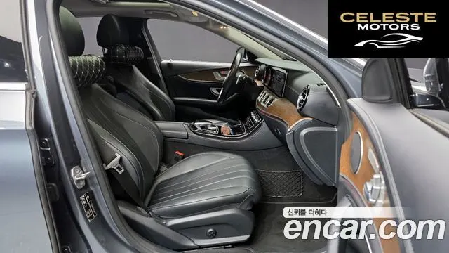 MERCEDES BENZ E-Classe W213 E220d Exclusive 2017 — photo 11 sur 20