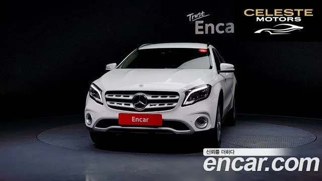 MERCEDES BENZ GLA-Classe X156 GLA220 2019 — photo 3 sur 20