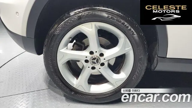 MERCEDES BENZ GLA-Classe X156 GLA220 2019 — photo 5 sur 20