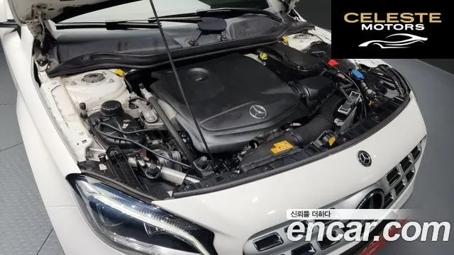 MERCEDES BENZ GLA-Classe X156 GLA220 2019 — photo 6 sur 20