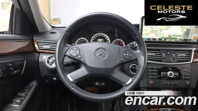 MERCEDES BENZ E-Classe W212 E300 2012 — photo 14 sur 20