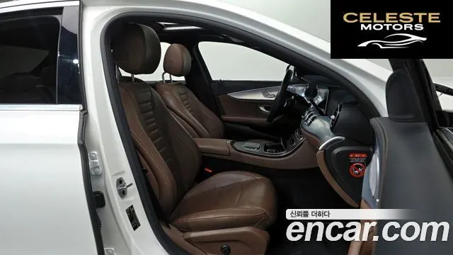 MERCEDES BENZ E-Classe W213 E350 4MATIC Avantgarde 2021 — photo 10 sur 20