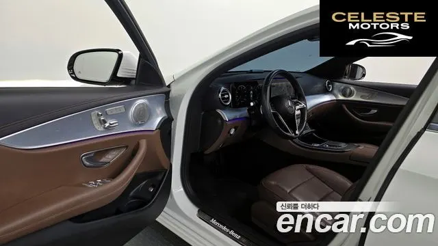 MERCEDES BENZ E-Classe W213 E350 4MATIC Avantgarde 2021 — photo 11 sur 20
