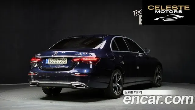 MERCEDES BENZ E-Classe W213 E250 Avantgarde 2021 — photo 2 sur 20