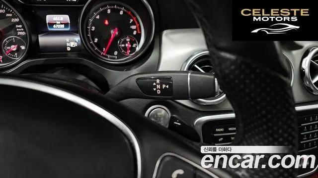 MERCEDES BENZ GLA-Classe X156 GLA220 2019 — photo 9 sur 20