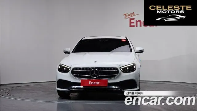 MERCEDES BENZ E-Classe W213 E350 4MATIC Avantgarde 2021 — photo 3 sur 20