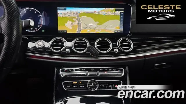 MERCEDES BENZ E-Classe W213 E400 4MATIC Exclusive 2017 — photo 15 sur 20