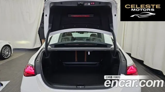 MERCEDES BENZ E-Classe W214 E300 4MATIC Exclusive 2026 — photo 20 sur 20