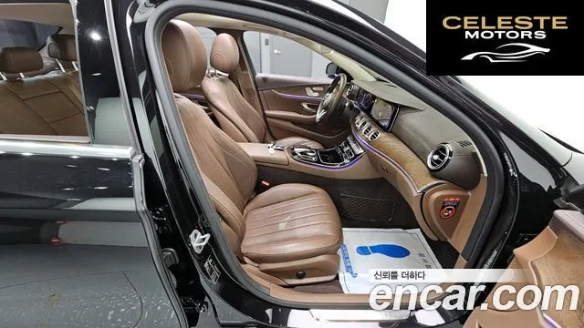 MERCEDES BENZ E-Classe W213 E300 4MATIC Exclusive 2019 — photo 12 sur 20