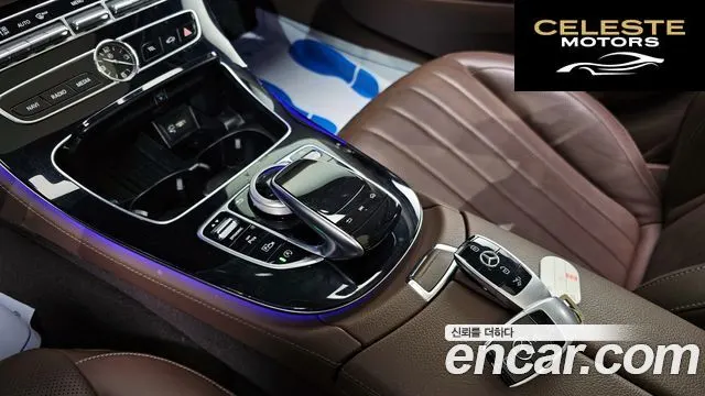 MERCEDES BENZ E-Classe W213 E300 4MATIC Exclusive 2019 — photo 19 sur 20