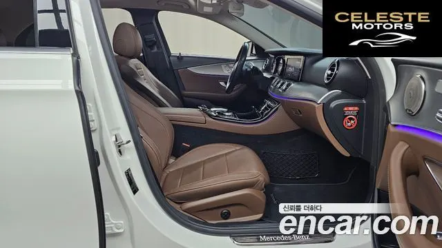 MERCEDES BENZ E-Classe W213 E300 Avantgarde 2019 — photo 11 sur 20