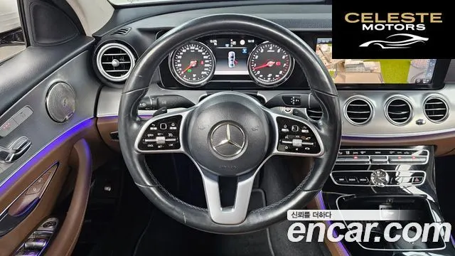MERCEDES BENZ E-Classe W213 E300 Avantgarde 2019 — photo 13 sur 20