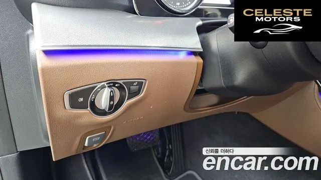MERCEDES BENZ E-Classe W213 E300 Avantgarde 2019 — photo 14 sur 20