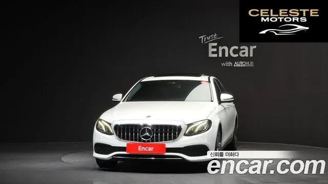 MERCEDES BENZ E-Classe W213 E300 Avantgarde 2019 — photo 3 sur 20