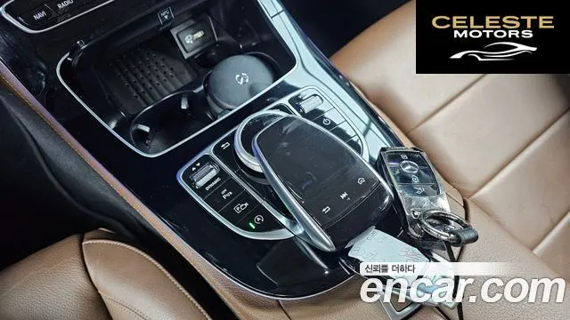 MERCEDES BENZ E-Classe W213 E300 Avantgarde 2019 — photo 9 sur 20
