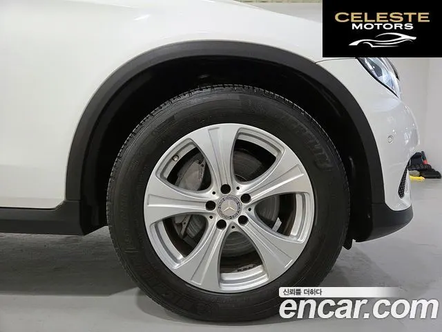 MERCEDES BENZ GLC-Classe X253 GLC220 d 4MATIC 2017 — photo 19 sur 26