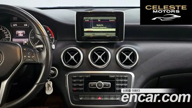 MERCEDES BENZ A-Classe W176 A200 CDI 2015 — photo 14 sur 20