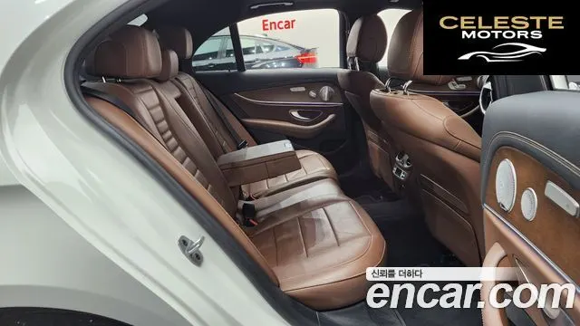 MERCEDES BENZ E-Classe W213 E300e 4MATIC Exclusive 2021 — photo 12 sur 20
