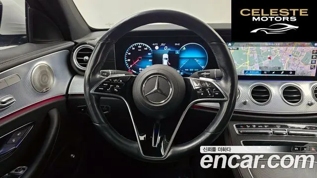MERCEDES BENZ E-Classe W213 E350 4MATIC Avantgarde 2021 — photo 13 sur 20