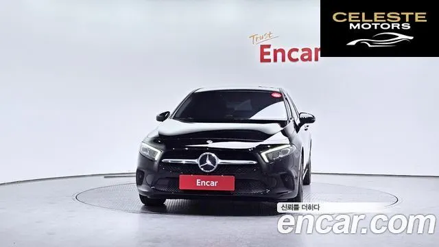 MERCEDES BENZ A-Classe W177 A250 4MATIC Berline 2020 — photo 3 sur 20