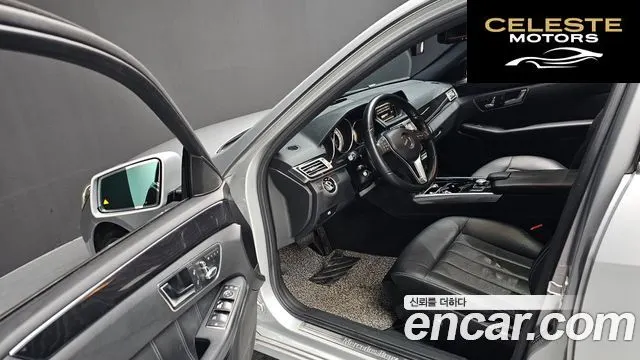 MERCEDES BENZ E-Classe W212 E300 4MATIC Avantgarde 2015 — photo 10 sur 20