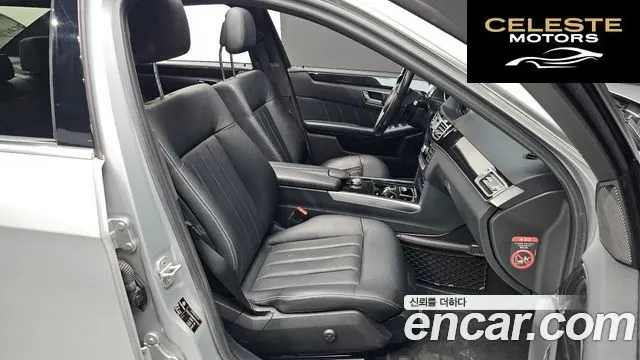 MERCEDES BENZ E-Classe W212 E300 4MATIC Avantgarde 2015 — photo 12 sur 20