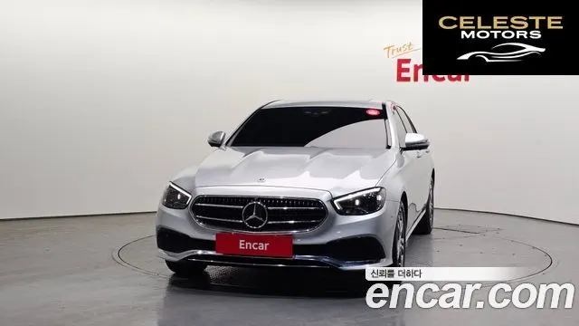 MERCEDES BENZ E-Classe W213 E350 4MATIC Avantgarde 2021 — photo 3 sur 20