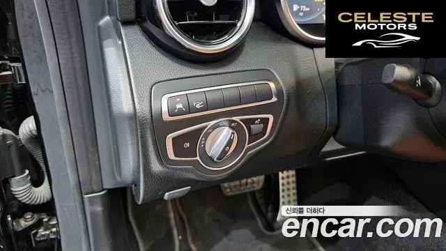 MERCEDES BENZ C-Classe W205 C200 Cabriolet 2020 — photo 17 sur 26
